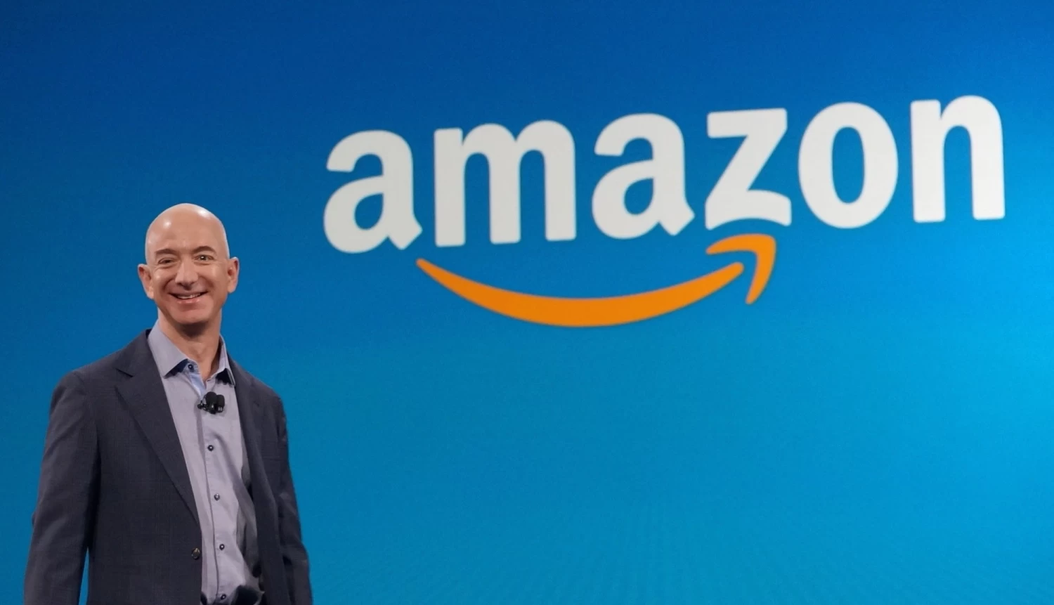 Amazon cho nhân viên 10 000 USD và 3 tháng lương để mở công ty giao hàng riêng