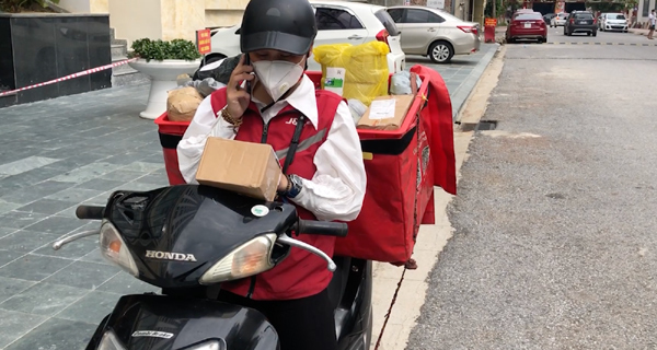 Câu chuyện của những người làm công việc giao hàng lúc nửa đêm 1