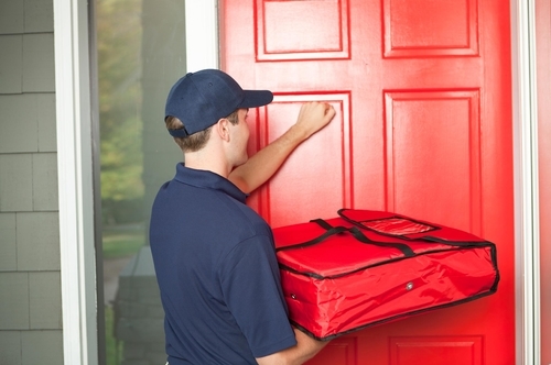 Cách giúp shipper tránh sập bẫy kẻ lừa đảo khi đi giao hàng tại nhà