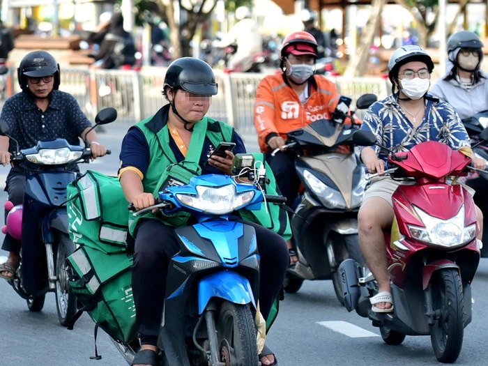 Những nỗi khổ của shipper giao hàng không phải ai cũng hiểu 3